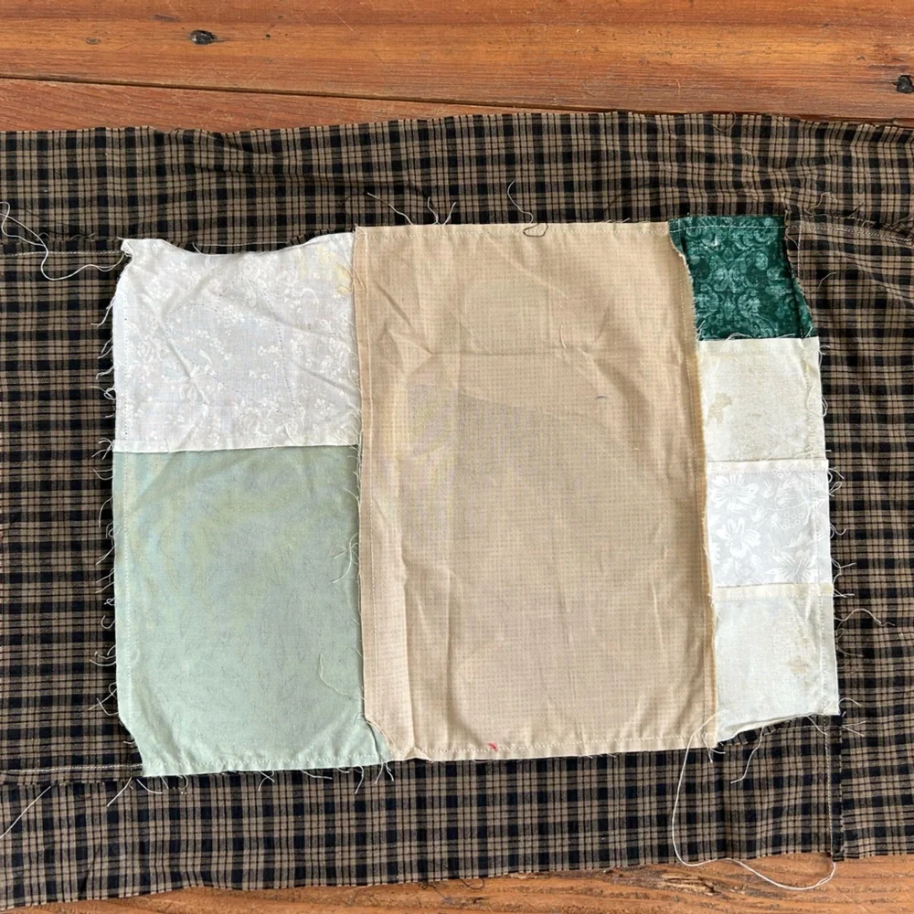 St. Patricks Day unfinished quilt pillow Leprechaun Pot of Gold‎